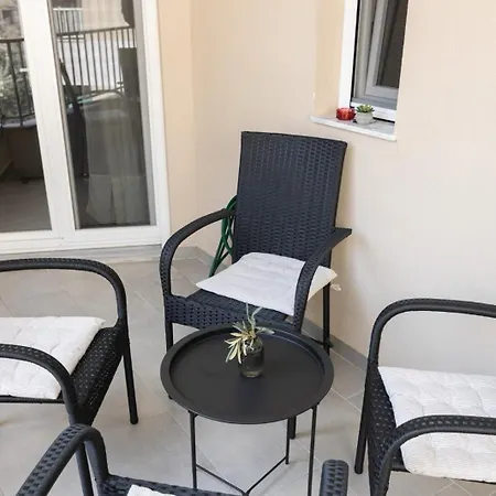 Appartamento Agora By Rapsani !